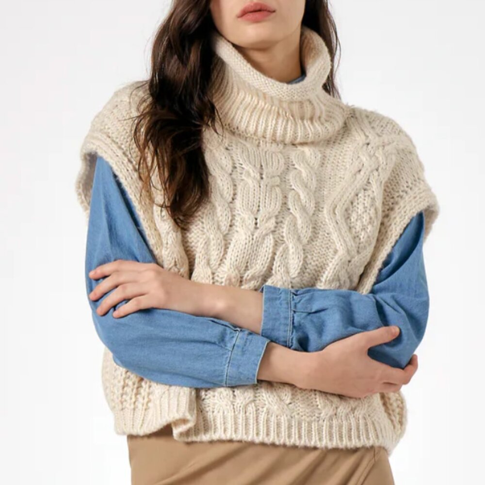 Storets Cable Sweater Vest Boxy Cream